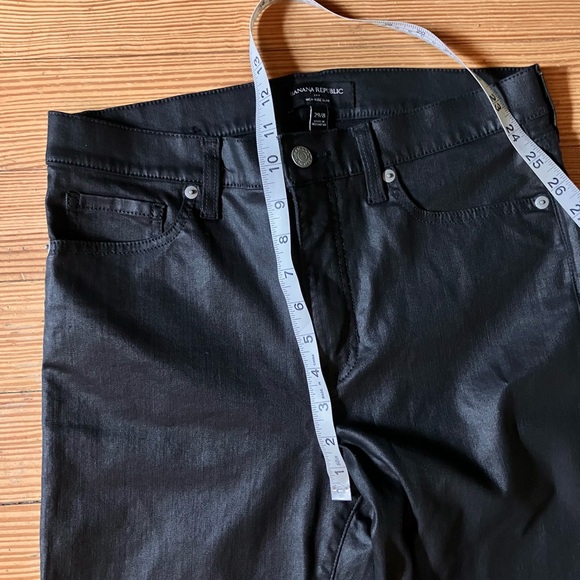 Banana Republic Black High Rise Slim Coated Jeans Sz 8 - Picture 10 of 13